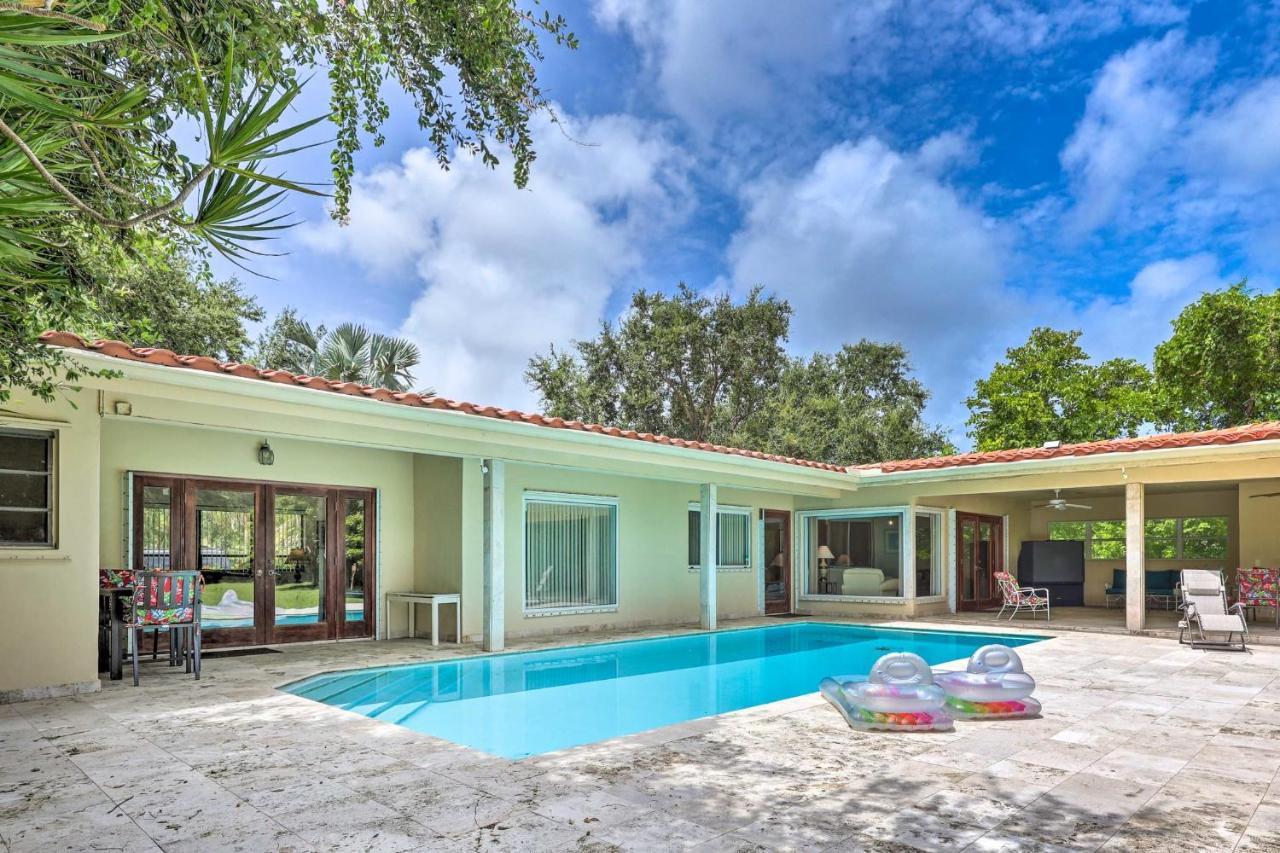 7545 Southwest 124Th Street Villa Miami Exterior photo