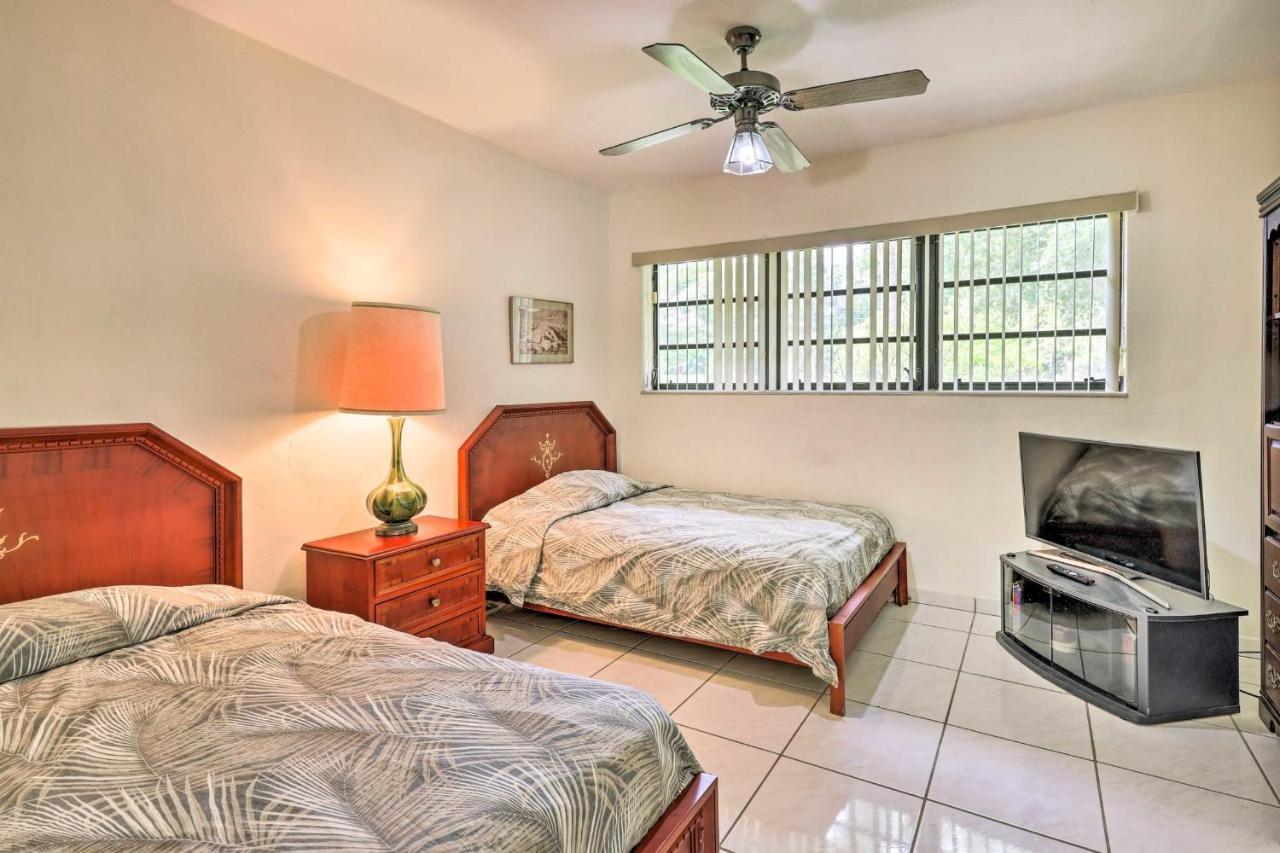 7545 Southwest 124Th Street Villa Miami Exterior photo